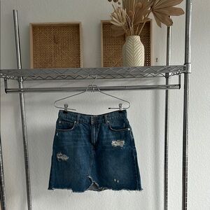 Free people- We The Free Distressed Denim Skirt - Blue
